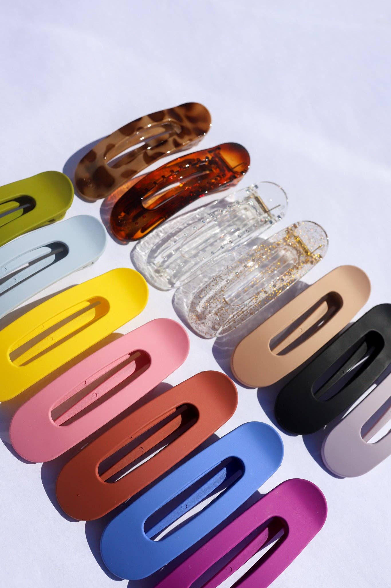 MATTE LAY DOWN (16 COLORS)